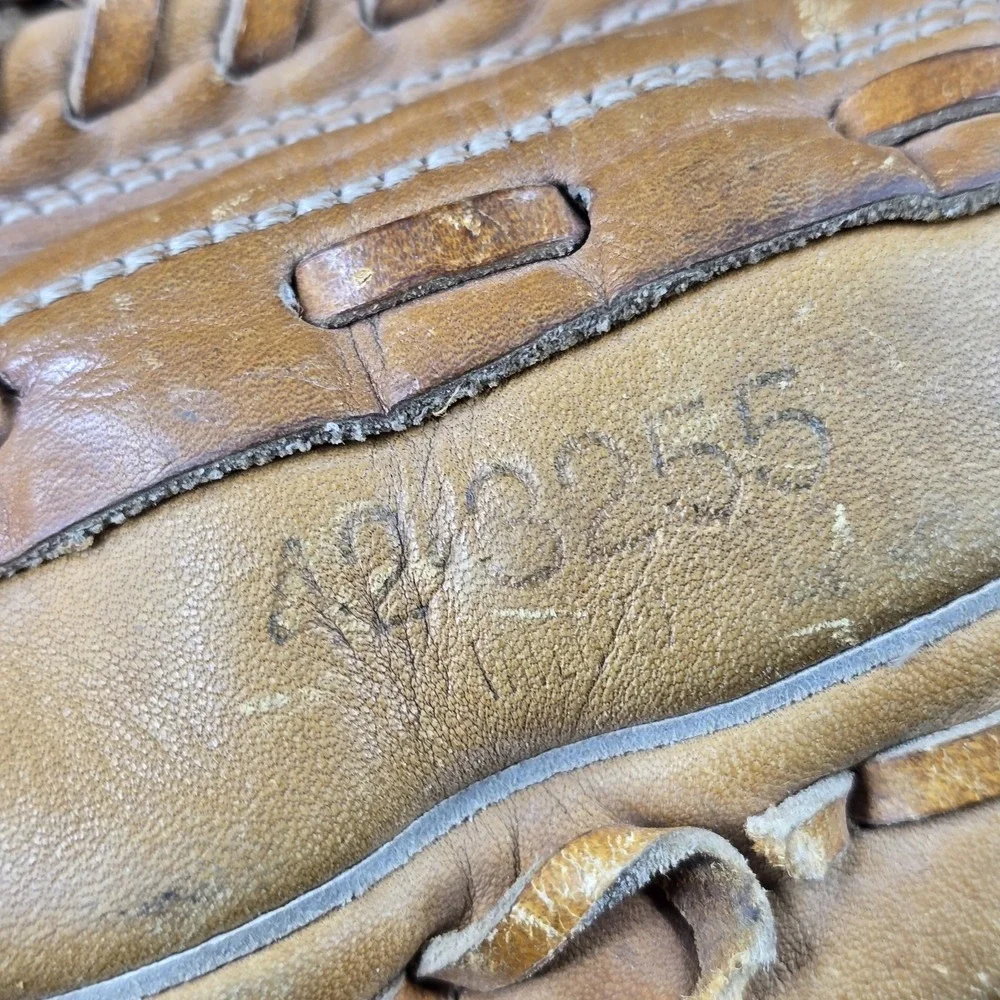 Vintage Spalding Rich Helner Baseball Glove 42-3255 Advisory Staff RHT Leather